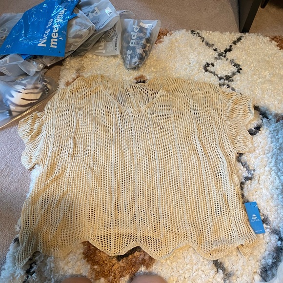 Ariya Crochet Pull Over Split Cover Up
F/Sand - Picture 4 of 6